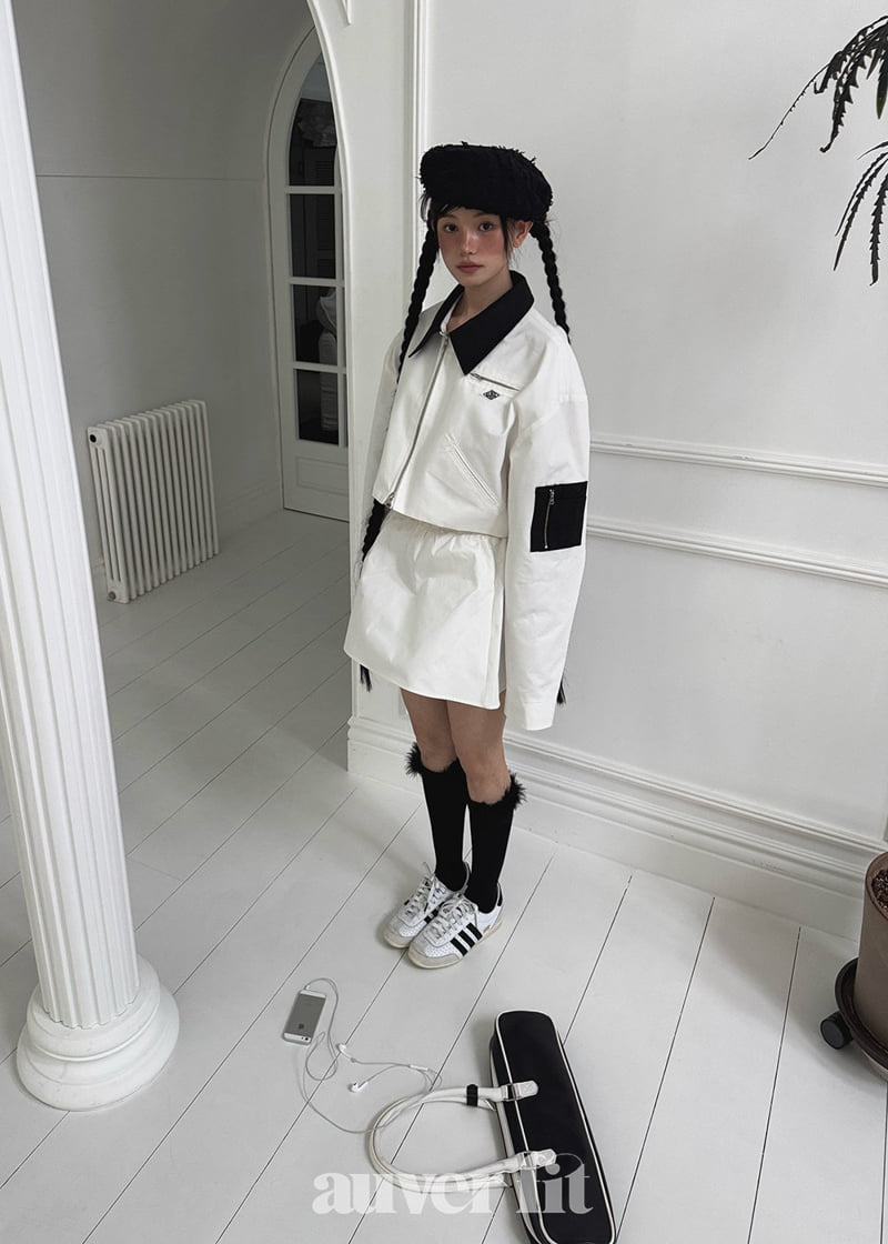 Auver_Fit - Korean Women Fashion - #momslook - Volume Wappen Mini Skirt - 5