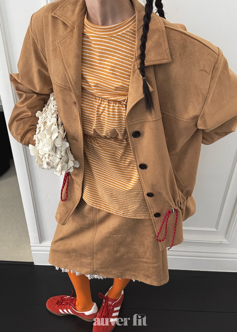 Auver_Fit - Korean Women Fashion - #momslook - Suede Frill Set - 4