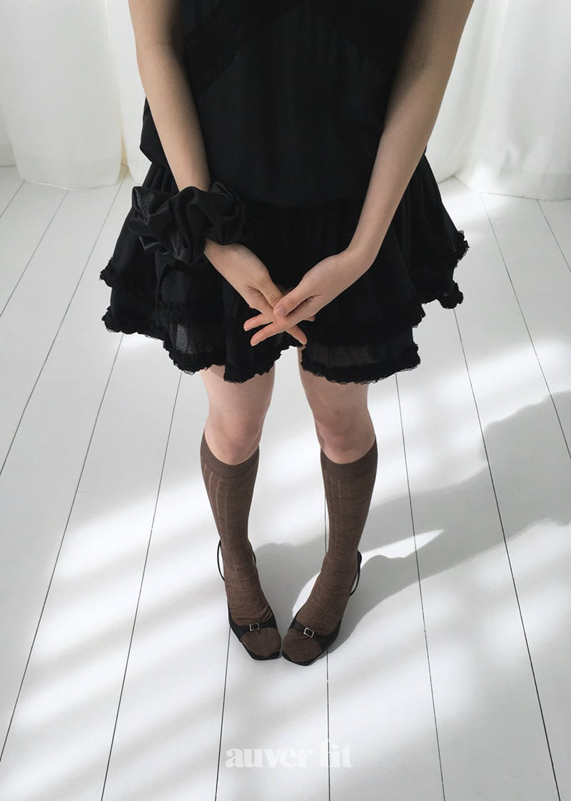 Auver_Fit - Korean Women Fashion - #momslook - Lace Scarf Sleeveless One-piece - 5