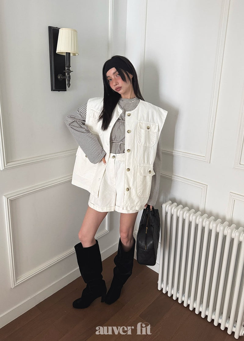 Auver_Fit - Korean Women Fashion - #pursuepretty - Big Big Pocket Vest - 2