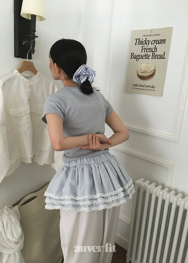 Auver_Fit - Korean Women Fashion - #romanticstyle - Half Mini Short Sleeved Tee - 6