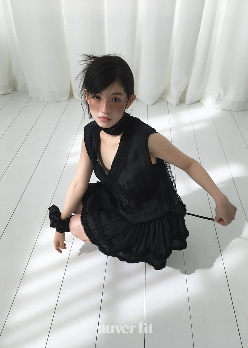 Auver_Fit - Korean Women Fashion - #thelittlethings - Lace Scarf Sleeveless One-piece - 2