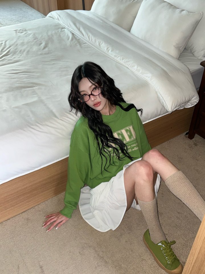 Bbibbi - Korean Women Fashion - #romanticstyle - Slick Crop Sweatshirts - 9