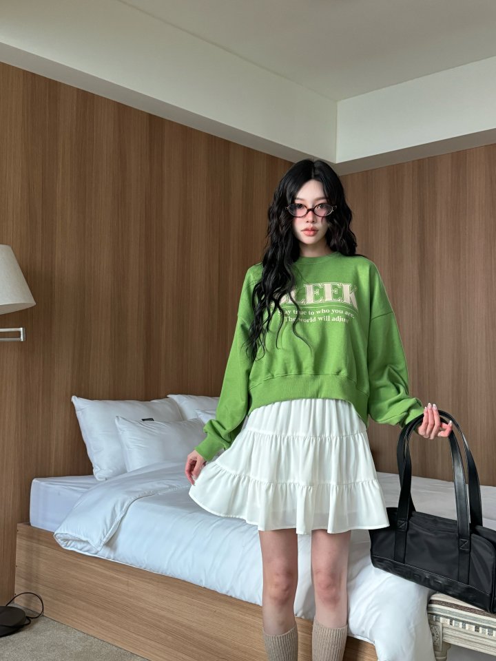Bbibbi - Korean Women Fashion - #vintagekidsstyle - Slick Crop Sweatshirts - 6