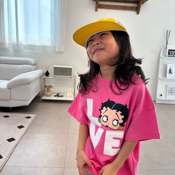 Bobo j - Korean Women Fashion - #momslook - Adult Love Betty Tee - 2