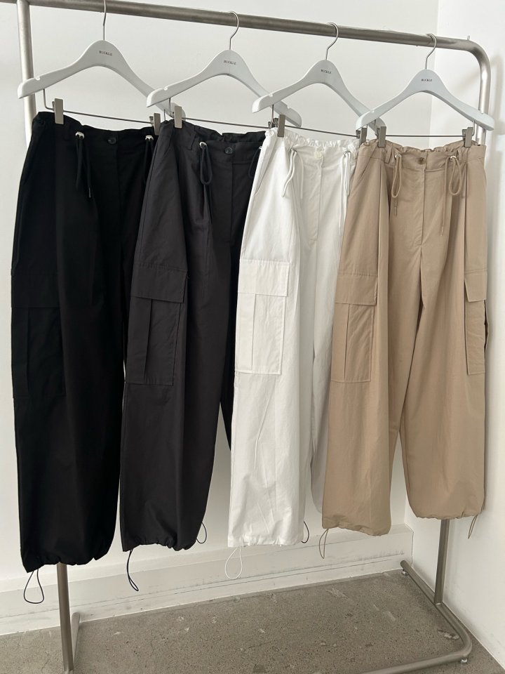 Buckle - Korean Women Fashion - #momslook - Woody Wide Cargo Pants - 2