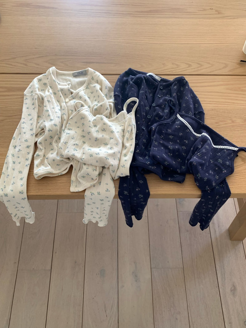 Buckle - Korean Women Fashion - #restrostyle - Frill Set