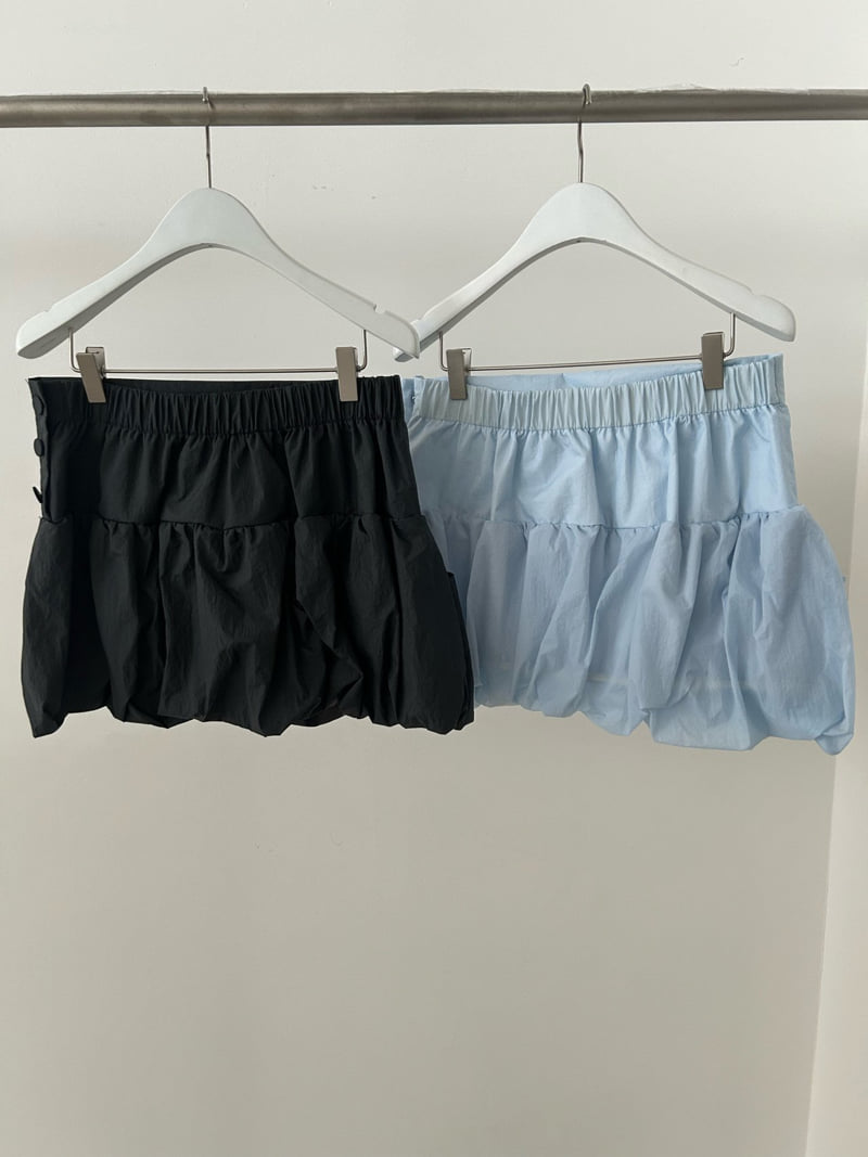Buckle - Korean Women Fashion - #womensfashion - Winsome Balloon Skirt - 2