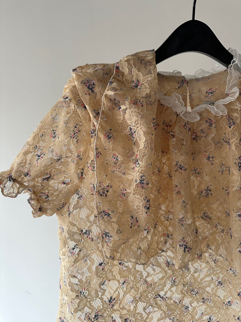 Chavi - Korean Women Fashion - #momslook - Flower Blouse - 11