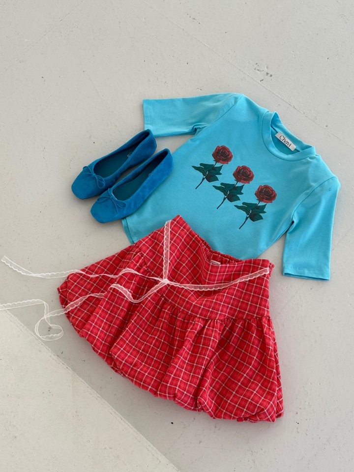 Chavi - Korean Women Fashion - #momslook - Rose Padded Tee - 3