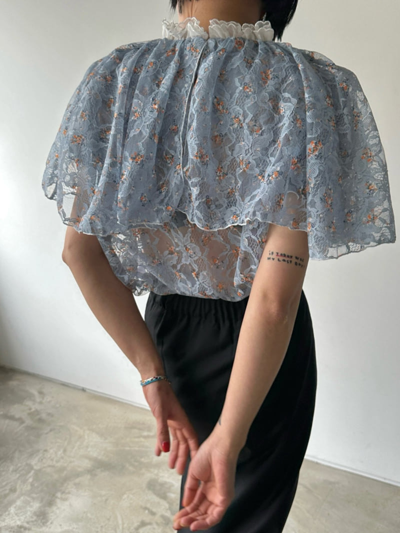 Chavi - Korean Women Fashion - #womensfashion - Flower Blouse - 2