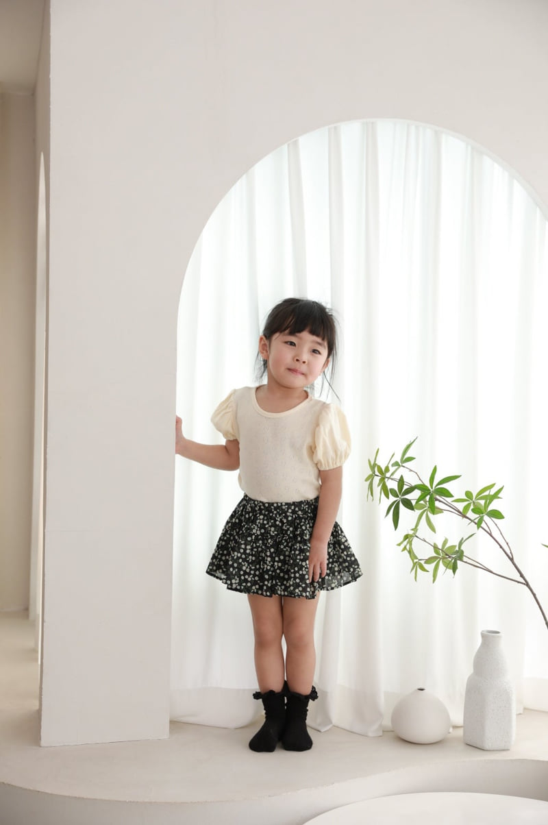 Color - Korean Children Fashion - #prettylittlegirls - Eyelet Tee - 9