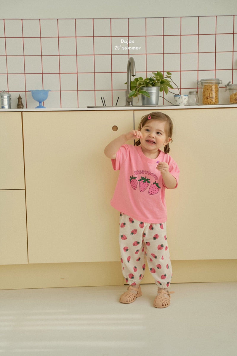 Dajoa - Korean Children Fashion - #childrensboutique - Strawberry Top Bottom Set - 6