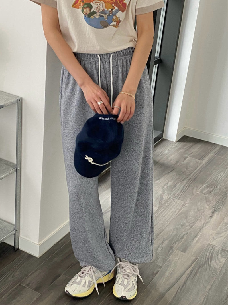 Diana - Korean Women Fashion - #momslook - Oreo Jogger Pants - 10