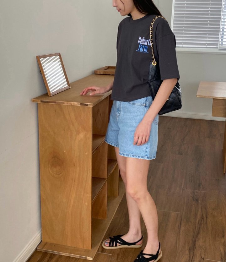 Diana - Korean Women Fashion - #momslook - Dalharts Farm Tee