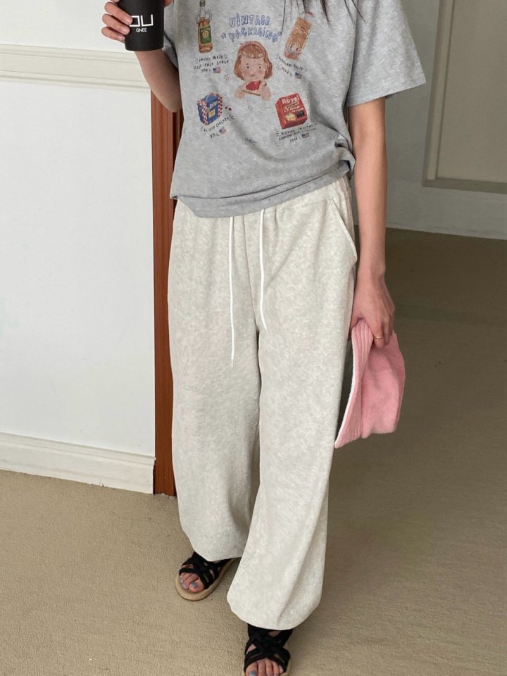 Diana - Korean Women Fashion - #vintageinspired - Cream Terry Jogger Pants - 9