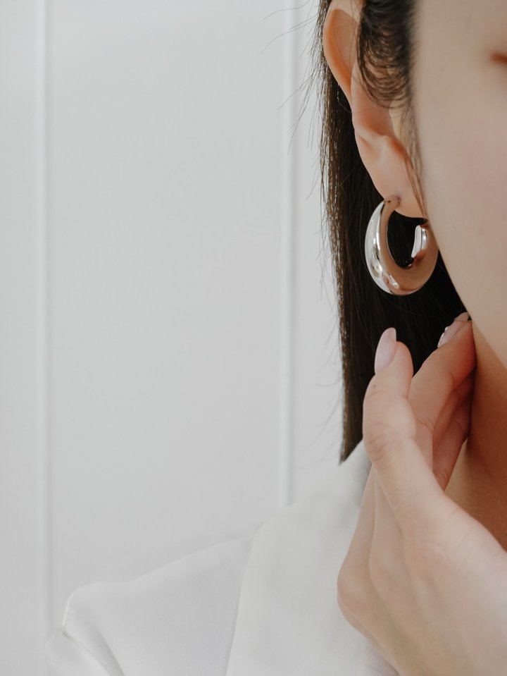 Eeiitt - Korean Women Fashion - #momslook - Balloon Ring Earrings - 2