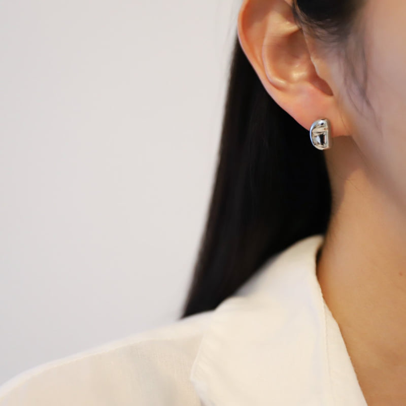 Eeiitt - Korean Women Fashion - #momslook - Violet Bean Earrings - 12