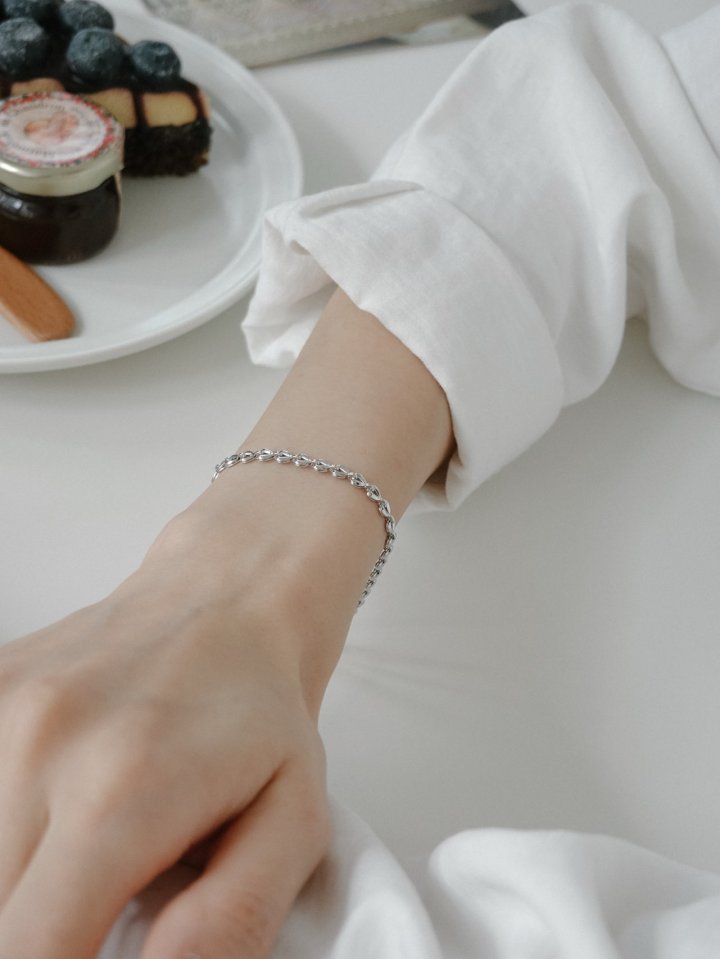 Eeiitt - Korean Women Fashion - #momslook - April Heart Bracelet - 7