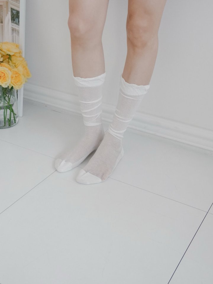 Eeiitt - Korean Women Fashion - #momslook - Eve Cotton Frill Knit Socks - 10