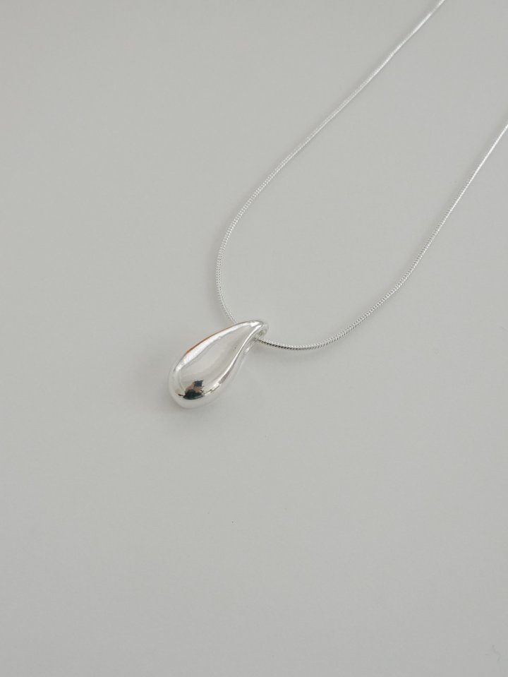 Eeiitt - Korean Women Fashion - #momslook - Bellen Water Drop Necklace - 5