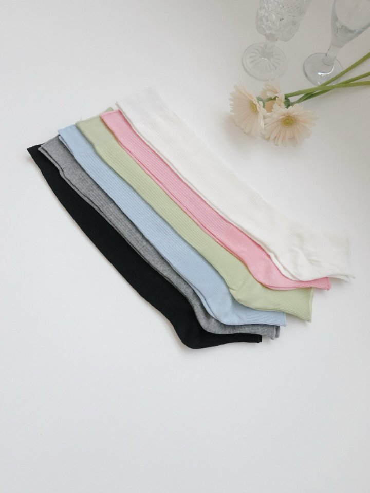 Eeiitt - Korean Women Fashion - #momslook - Spring Color Leg Warmer Knee Socks