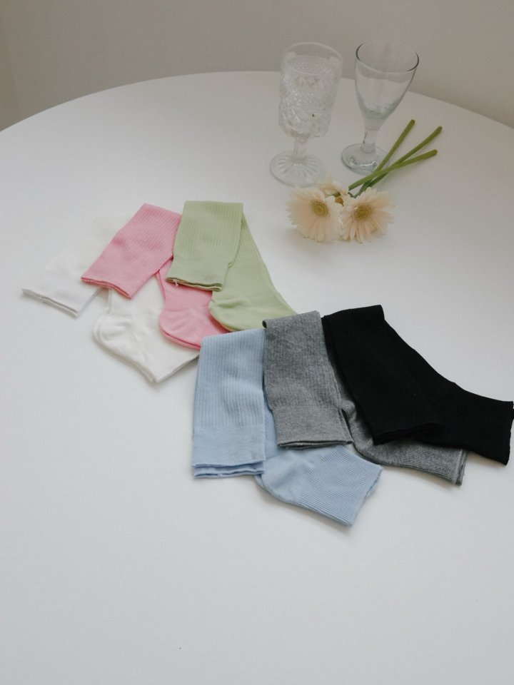 Eeiitt - Korean Women Fashion - #momslook - Spring Color Leg Warmer Knee Socks - 8