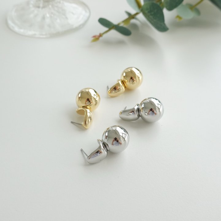 Eeiitt - Korean Women Fashion - #womensfashion - Dumore Bold Ball Earrings