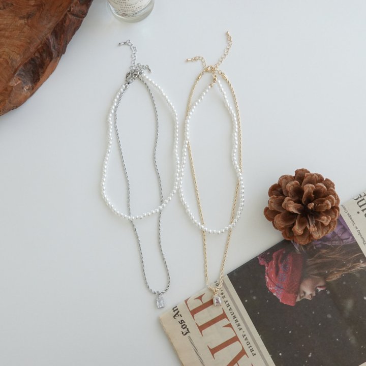 Eeiitt - Korean Women Fashion - #womensfashion - Zandar Layered Pearl Necklace