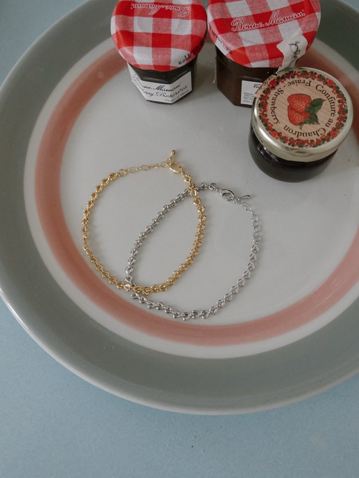 Eeiitt - Korean Women Fashion - #womensfashion - April Heart Bracelet - 2