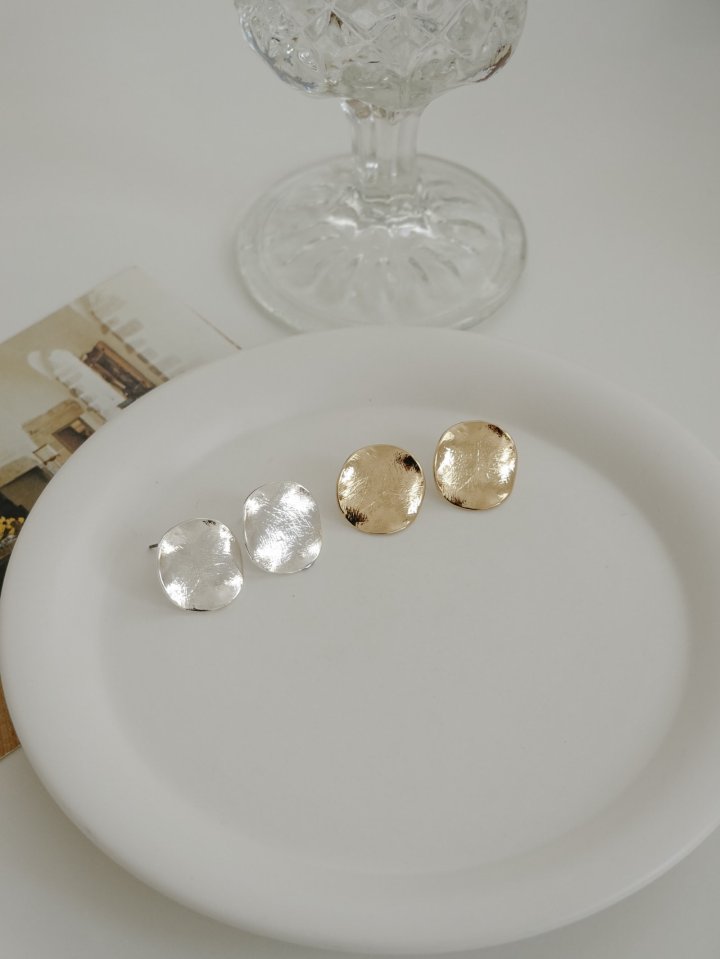 Eeiitt - Korean Women Fashion - #womensfashion - Cast Round Earring