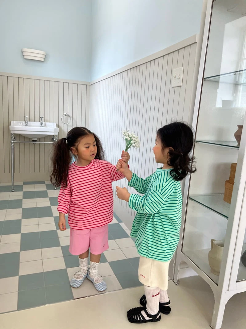 Fine-Studio - Korean Children Fashion - #Kfashion4kids - Cream Stripe Tee