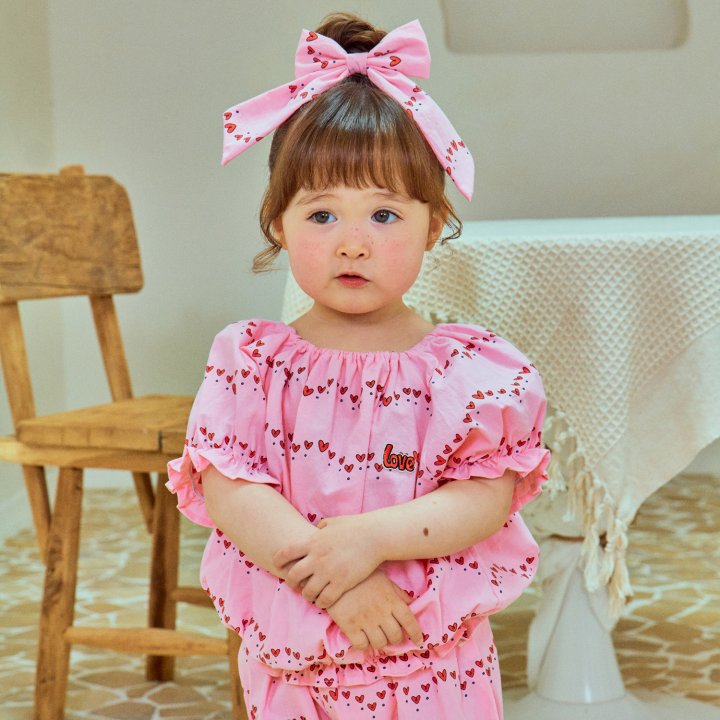 Firstblue - Korean Children Fashion - #Kfashion4kids - Heart Ribbon Pin