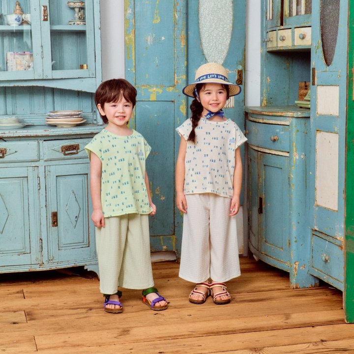 Firstblue - Korean Children Fashion - #prettylittlegirls - Chick Printed Sleeveless Tee - 10