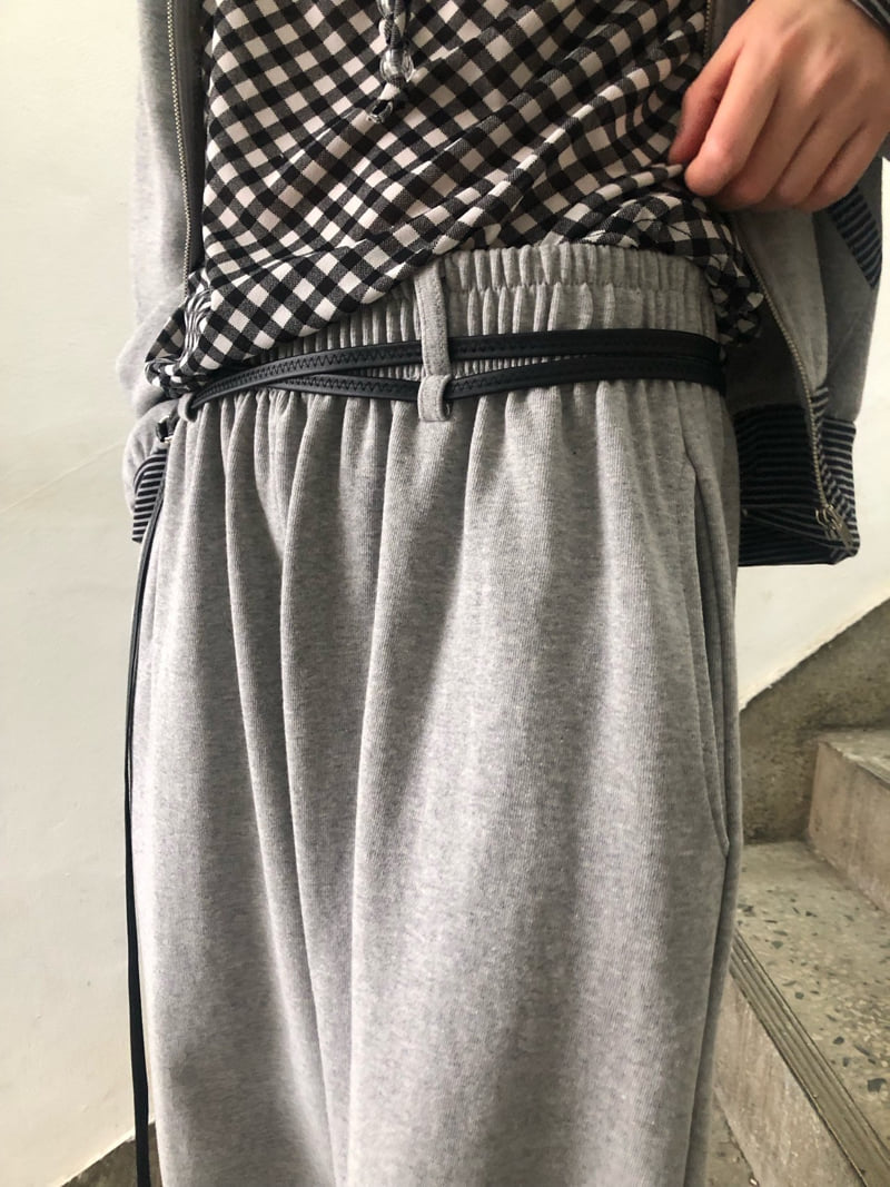 Flash - Korean Women Fashion - #momslook - Belt Jogger Pants - 10