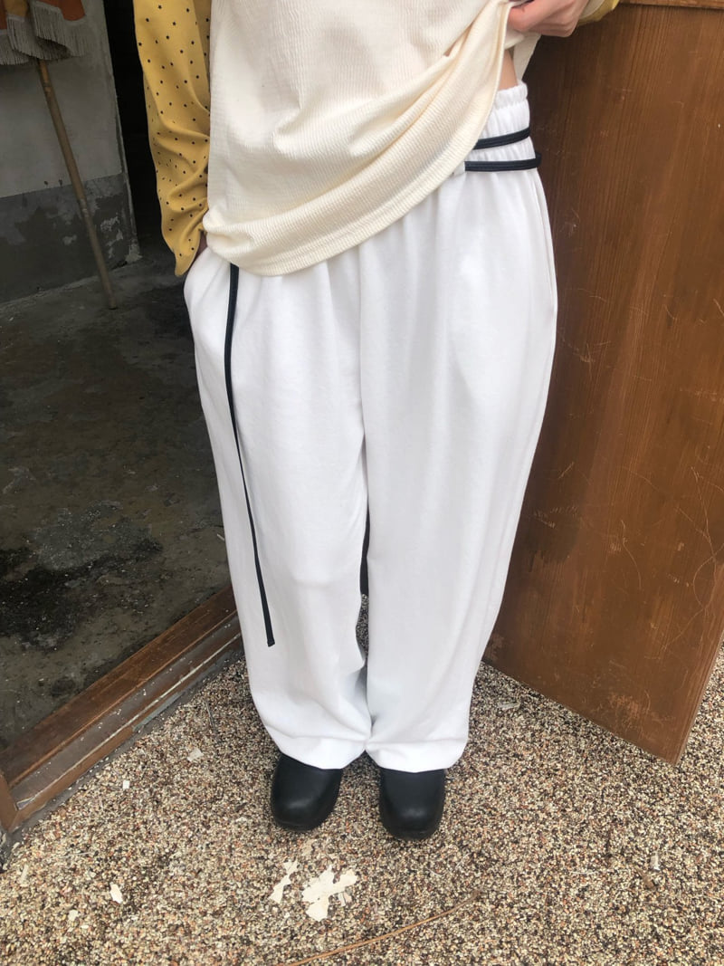 Flash - Korean Women Fashion - #momslook - Belt Jogger Pants - 6