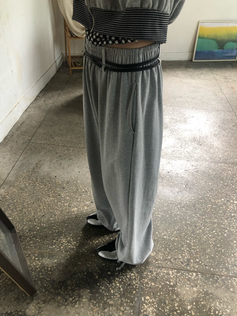 Flash - Korean Women Fashion - #momslook - Belt Jogger Pants - 8
