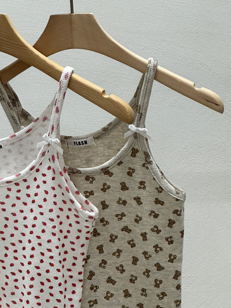 Flash - Korean Women Fashion - #momslook - Emily Sleeveless Tee - 2