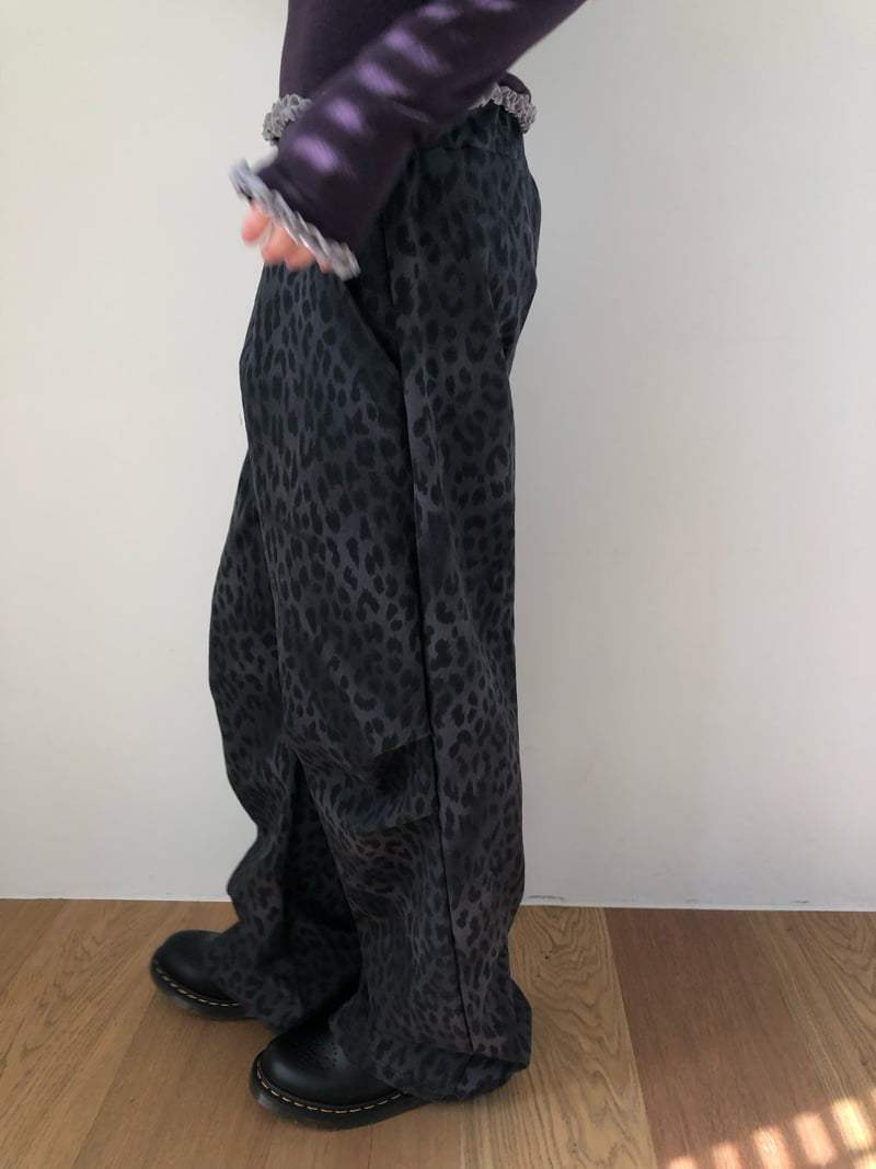 Flash - Korean Women Fashion - #momslook - Jenny Leopard Pants - 8
