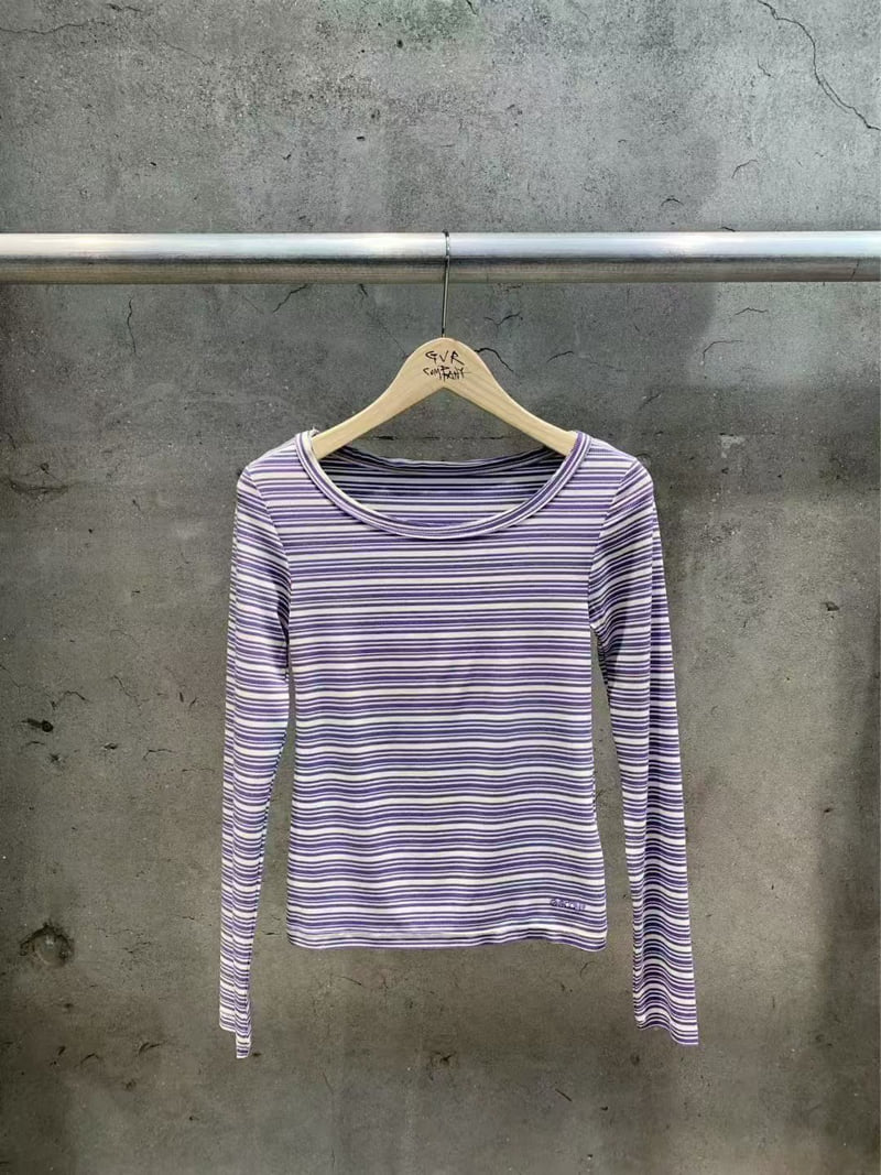 Gavara Market - Korean Women Fashion - #momslook - Serin Stripe Long Sleeve Tee - 2
