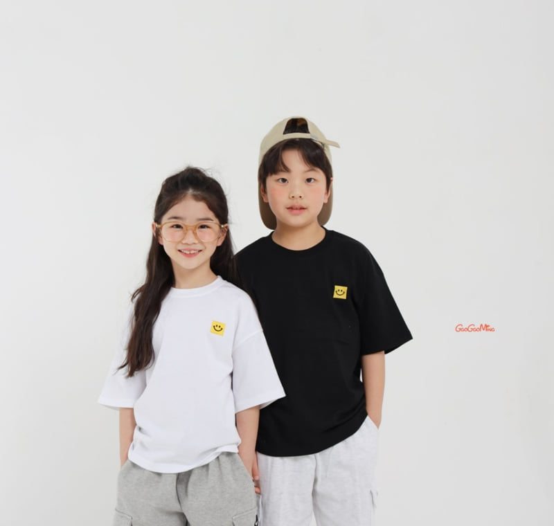 Ggoggoming - Korean Women Fashion - #shopsmall - Happy Tee Set (Junior Adult) - 3