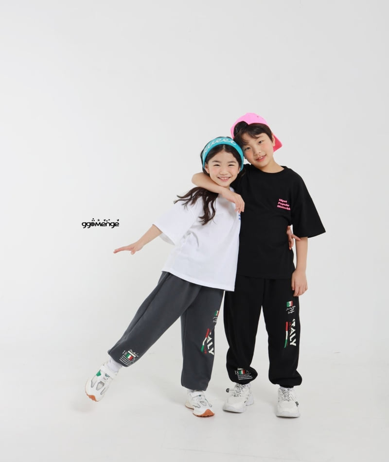 Ggomenge - Korean Women Fashion - #restrostyle - Adult Curve Short Sleeve Tee - 3
