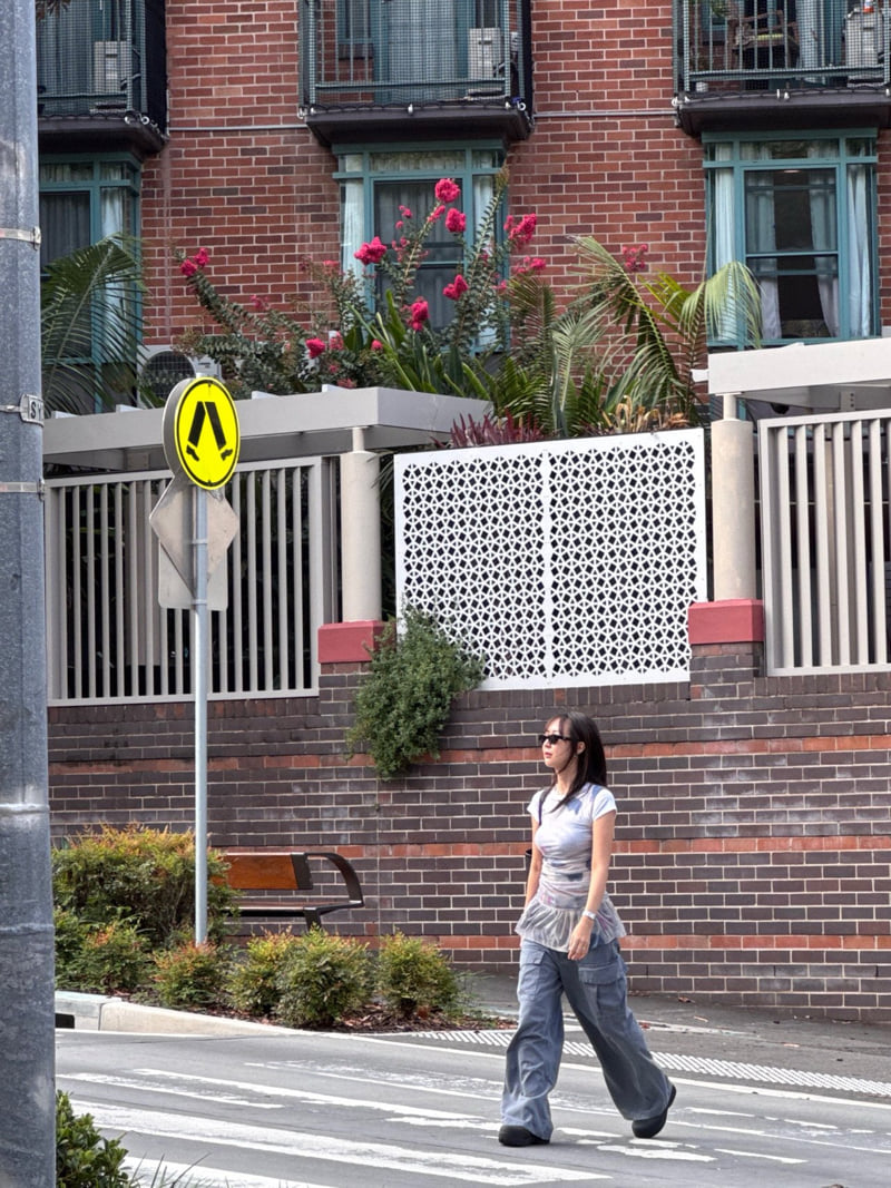 Heil - Korean Women Fashion - #momslook - Pigment Cargo Pants - 6