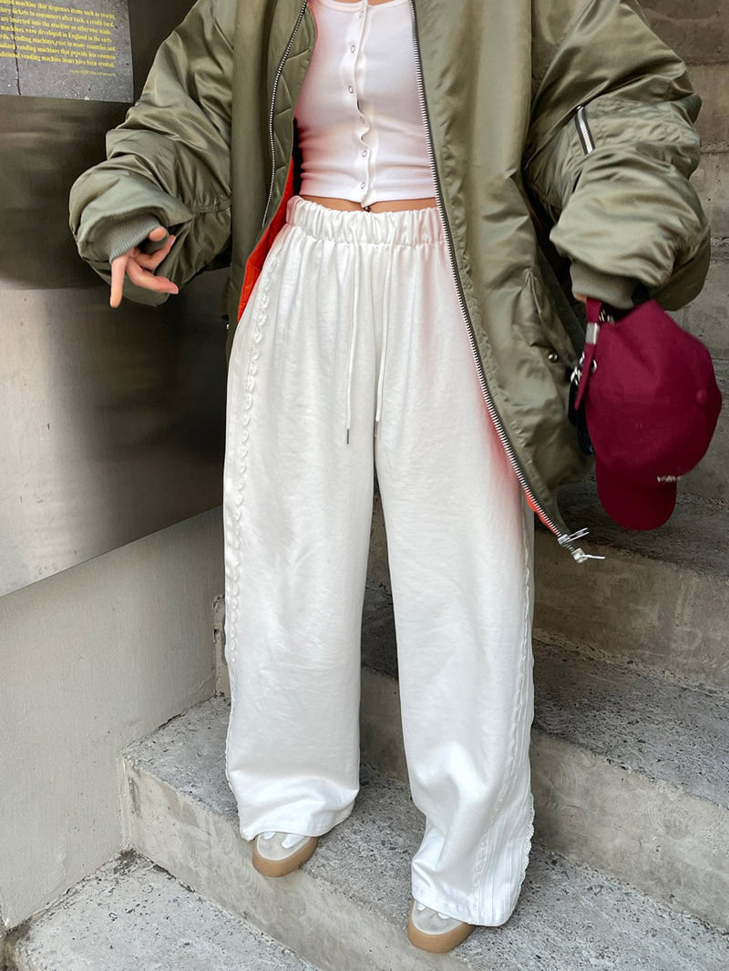 Heil - Korean Women Fashion - #romanticstyle - Lace Track Pants - 6