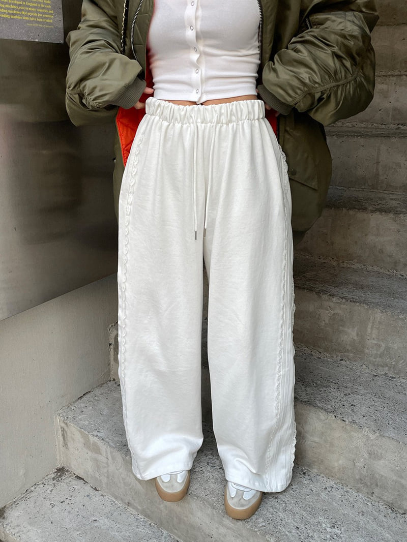 Heil - Korean Women Fashion - #vintageinspired - Lace Track Pants - 2