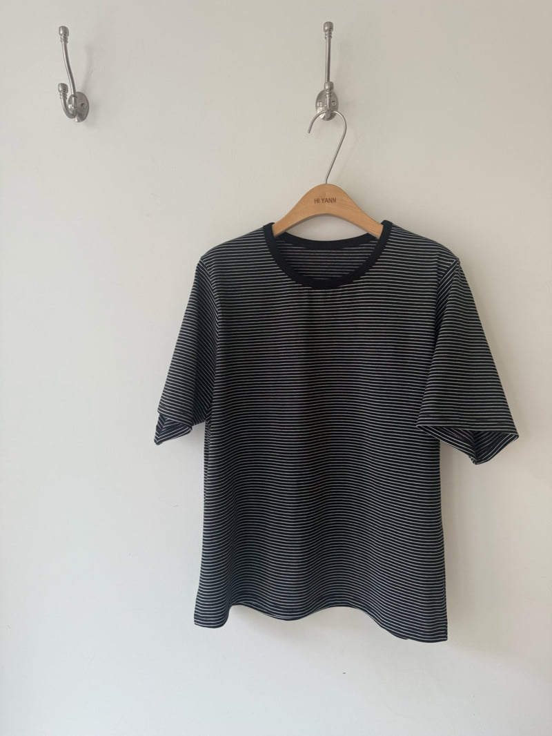Hiyann - Korean Women Fashion - #thatsdarling - Stripe Short Sleeve Tee - 3