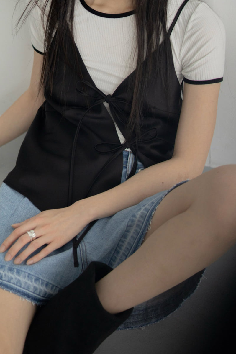 Inssense - Korean Women Fashion - #momslook - Wave Detail Two Way Satin Bustier