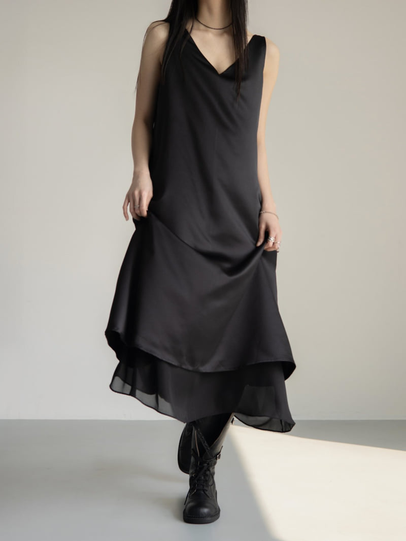 Inssense - Korean Women Fashion - #momslook - Silky Sheer Fabric Layered Maxi Dress - 7