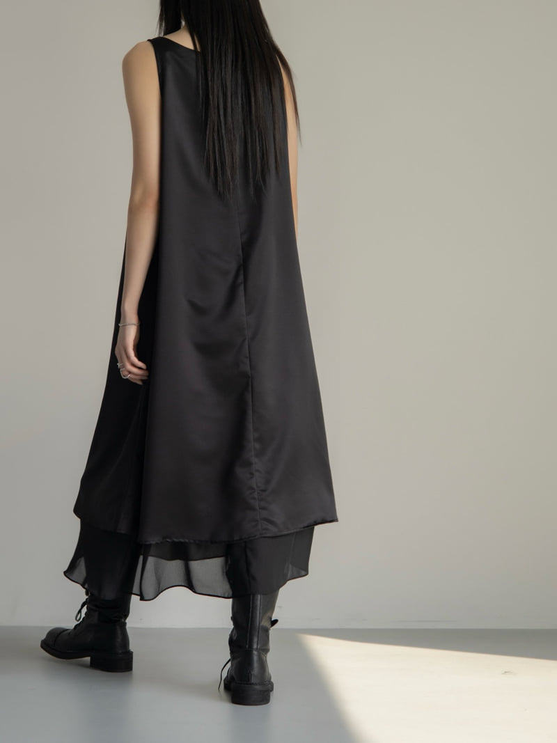 Inssense - Korean Women Fashion - #momslook - Silky Sheer Fabric Layered Maxi Dress - 9
