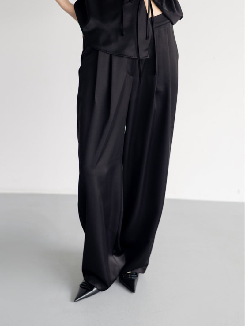 Inssense - Korean Women Fashion - #womensfashion - Pin-tuck Silky Banded Wide Trousers  - 3